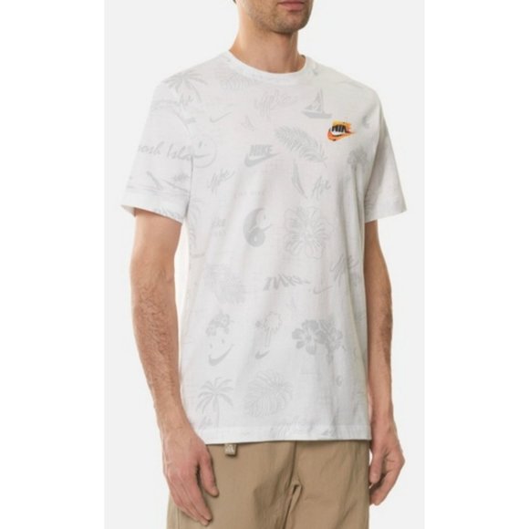 NIKE Sportswear Spring Break White Print T-Shirt - Picture 1 of 4